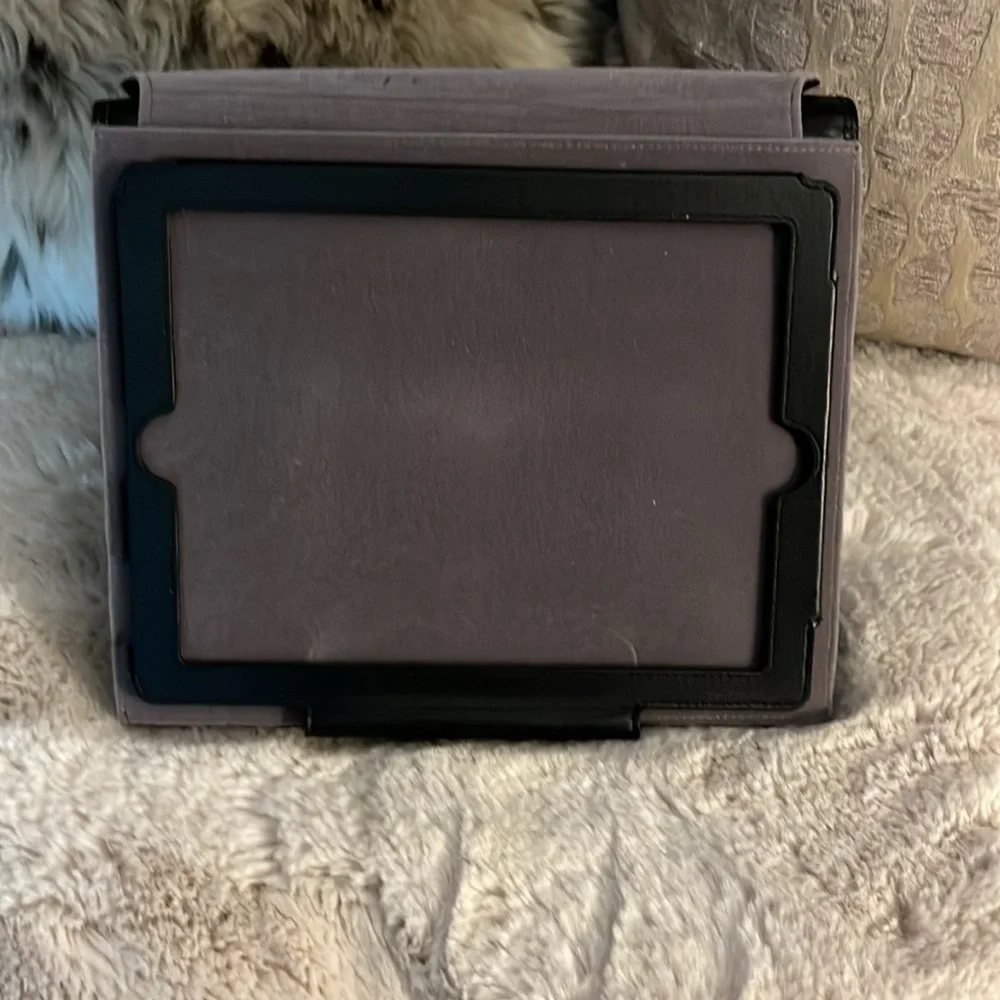 Brookstone Vintage Black Leather Crossbody Shoulder iPad Case
